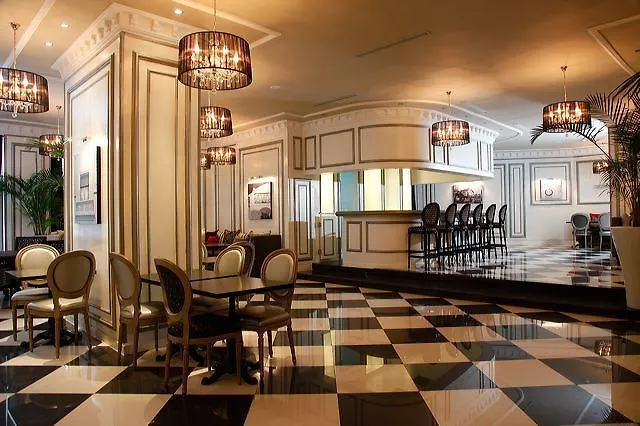 Husa Casablanca Plaza Hotel