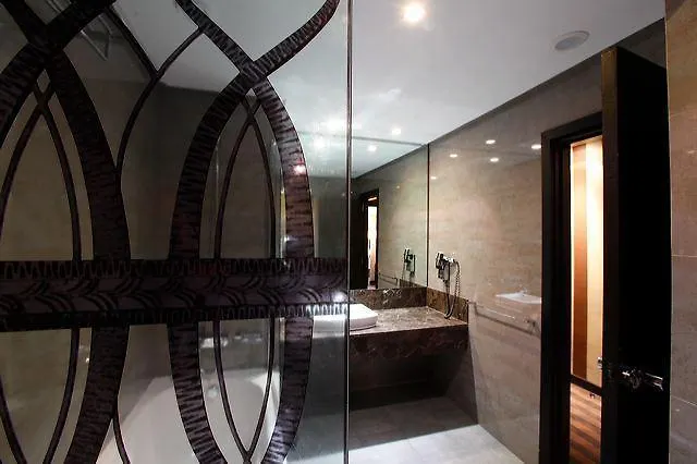 Husa Casablanca Plaza Hotel 5*,  Morocco